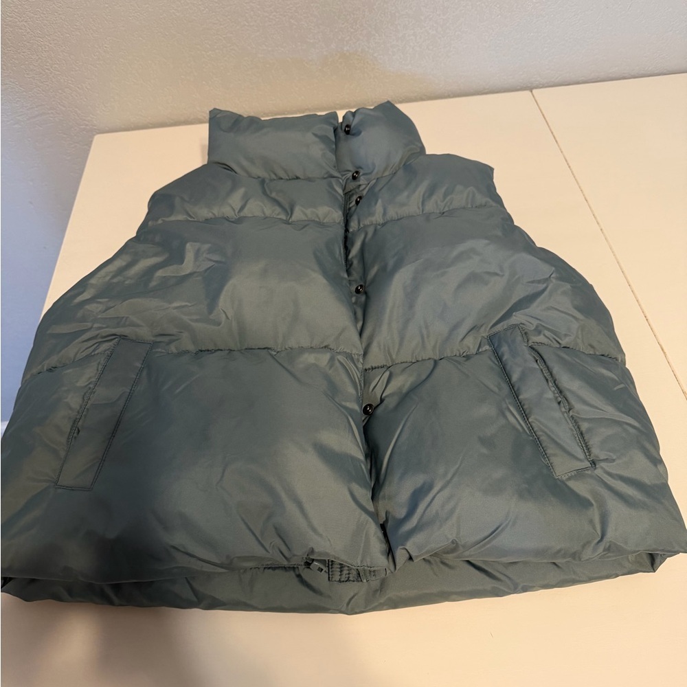 Old Navy Women's Puffer Vest - Teal